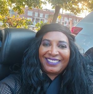 Meet your Posher, Cindy